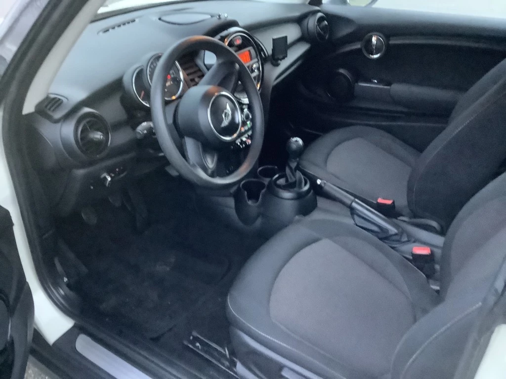 Hoofdafbeelding MINI One