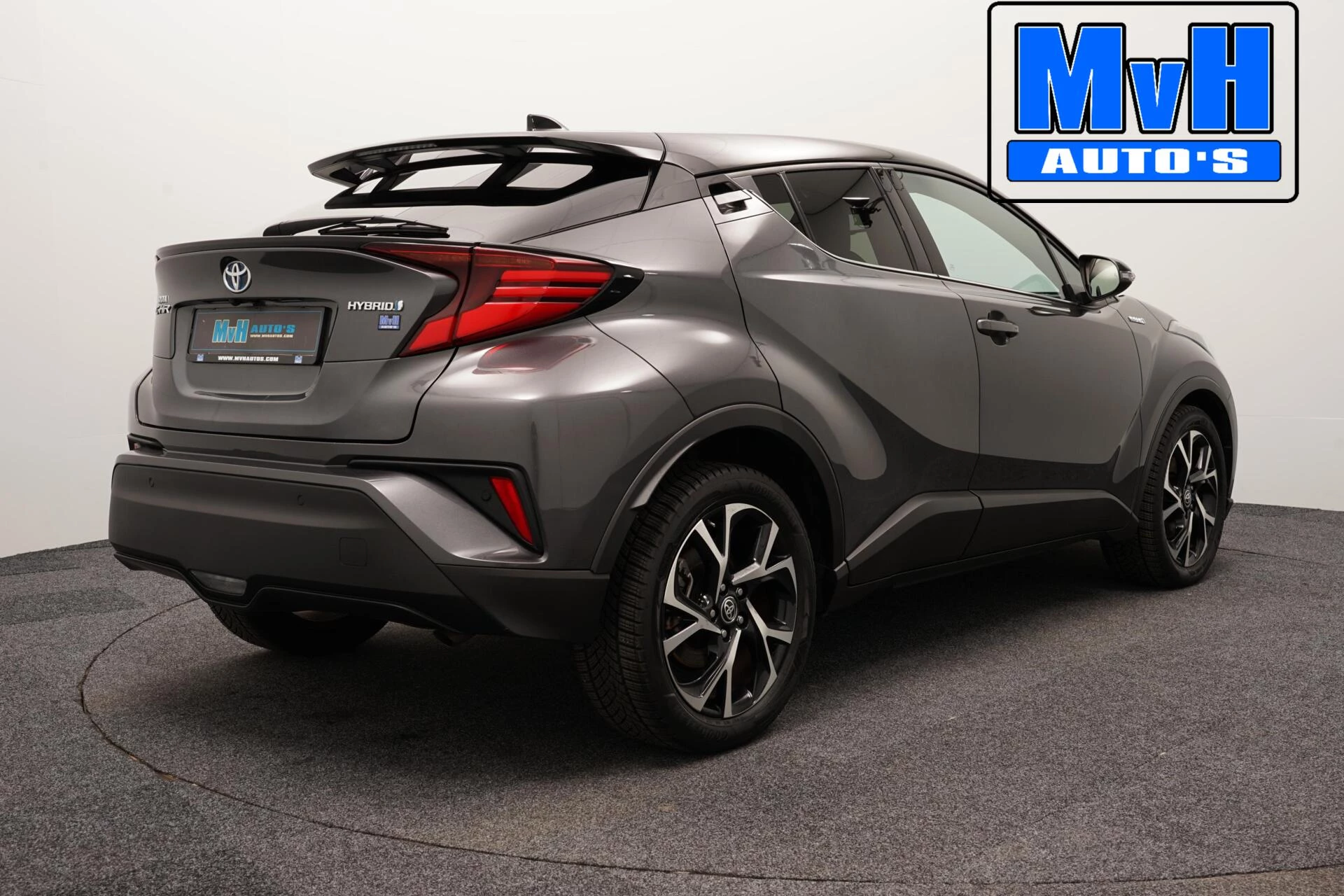 Hoofdafbeelding Toyota C-HR