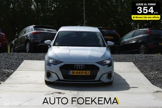 Hoofdafbeelding Audi A3 Audi A3 Sportback 30 TFSI S edition VIRTUAL DASHBOARD APPLE CARPLAY