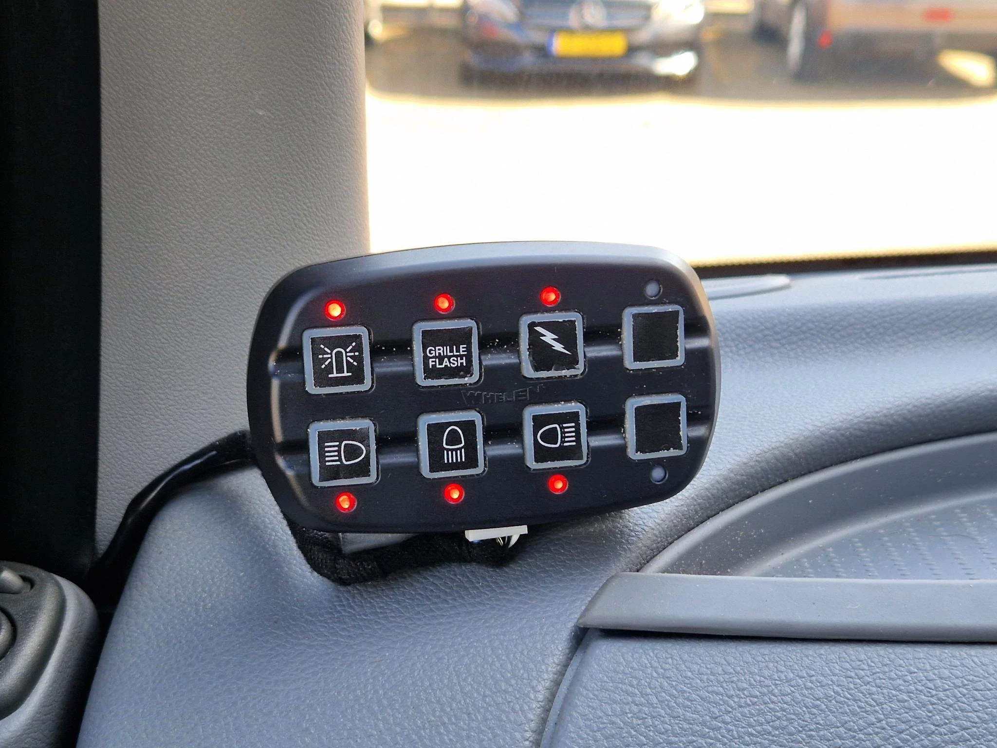 Hoofdafbeelding Maxus EV80