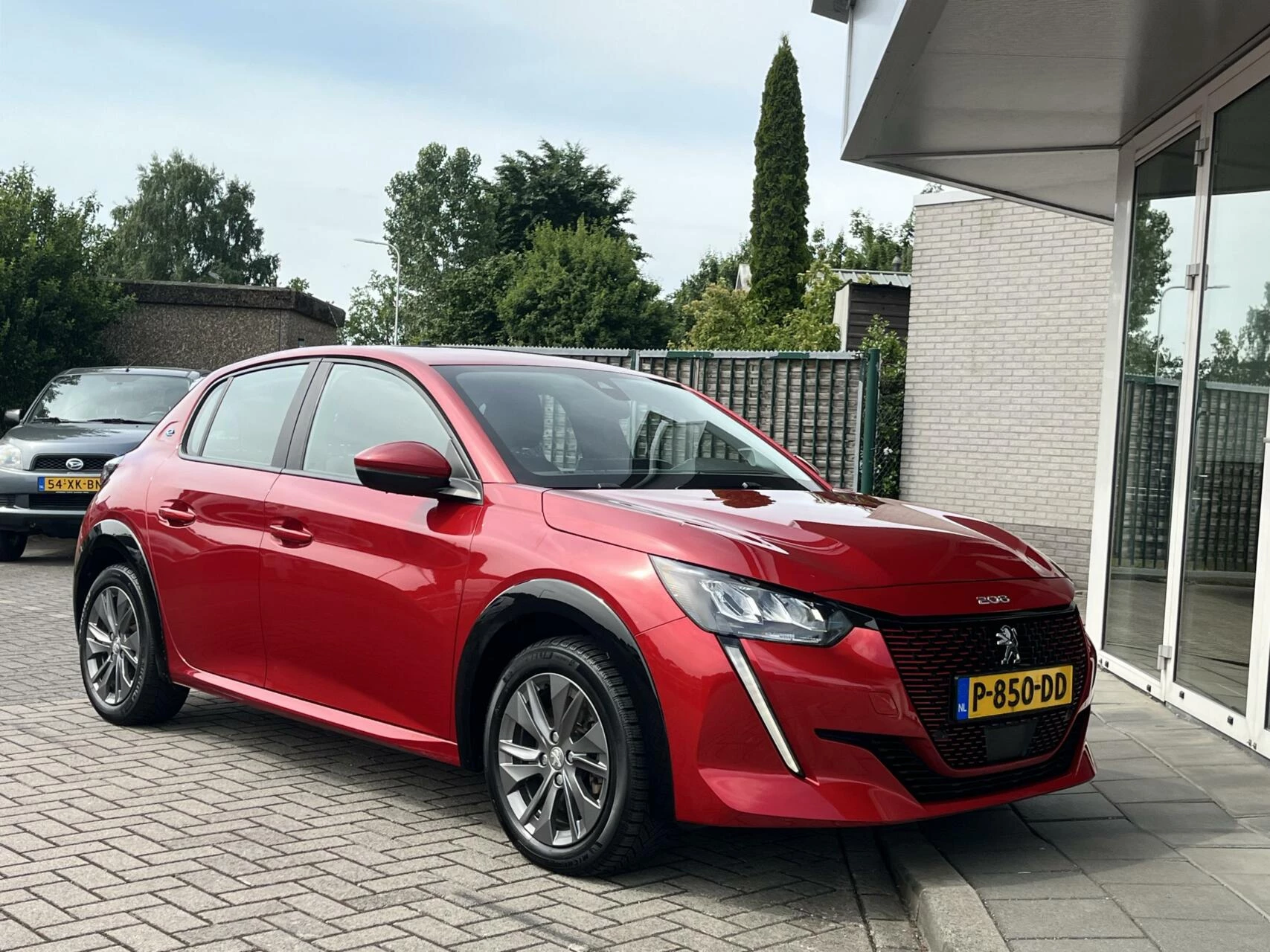 Hoofdafbeelding Peugeot e-208