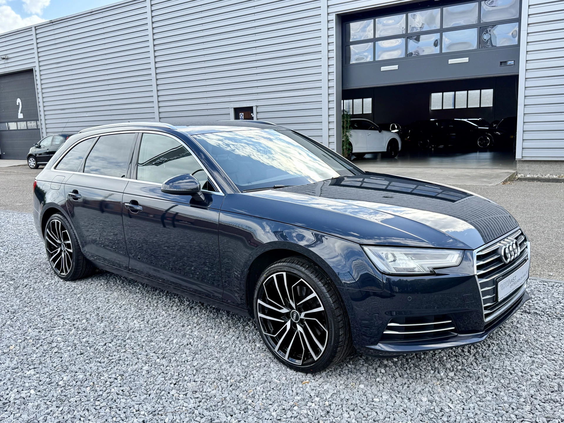 Hoofdafbeelding Audi A4
