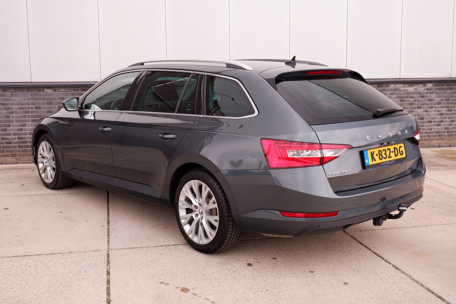 Hoofdafbeelding Škoda Superb