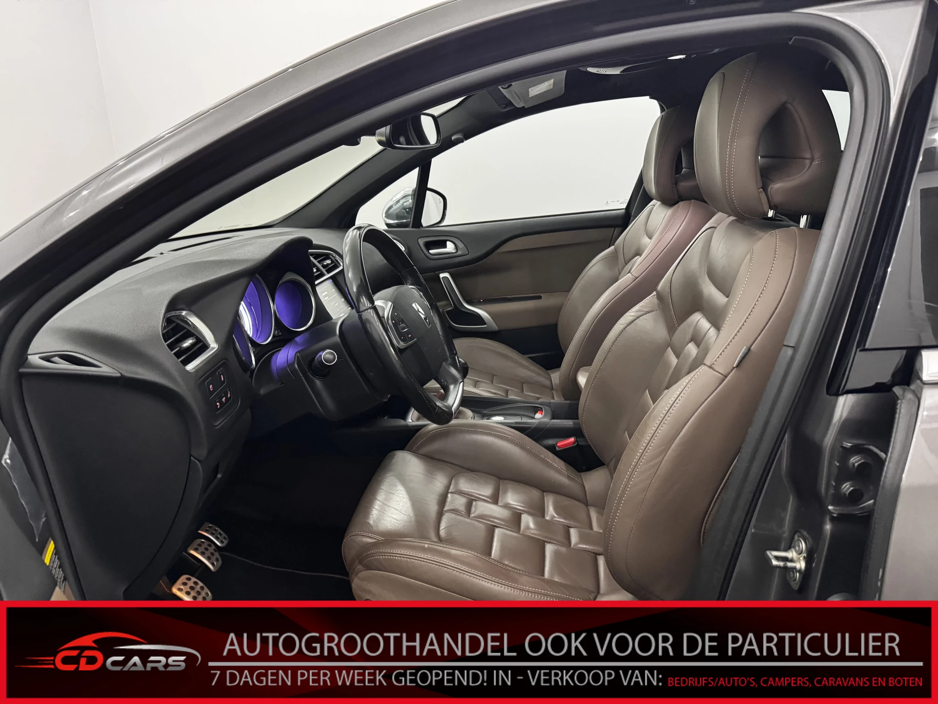 Hoofdafbeelding DS DS 4