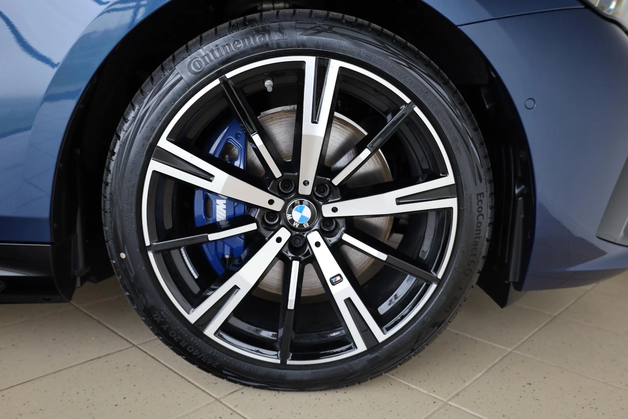 Hoofdafbeelding BMW i5