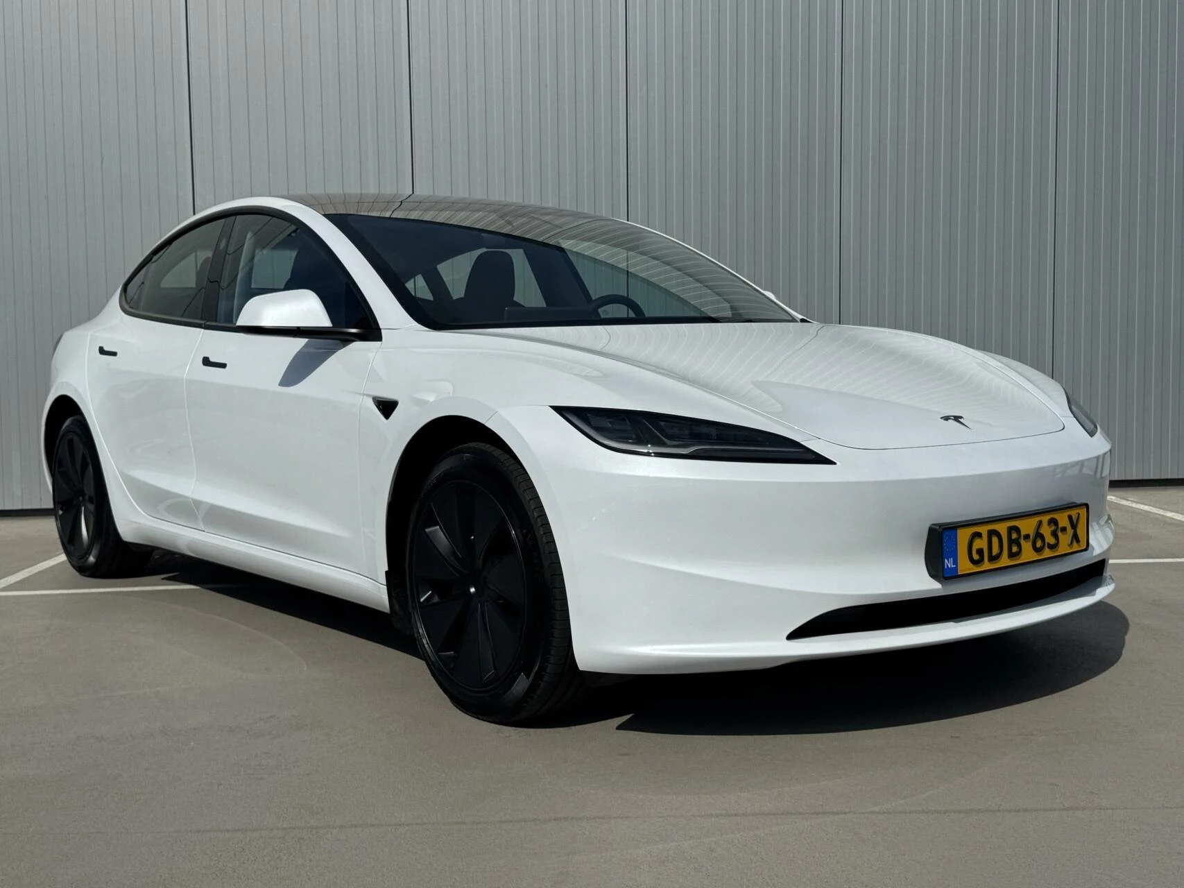 Hoofdafbeelding Tesla Model 3