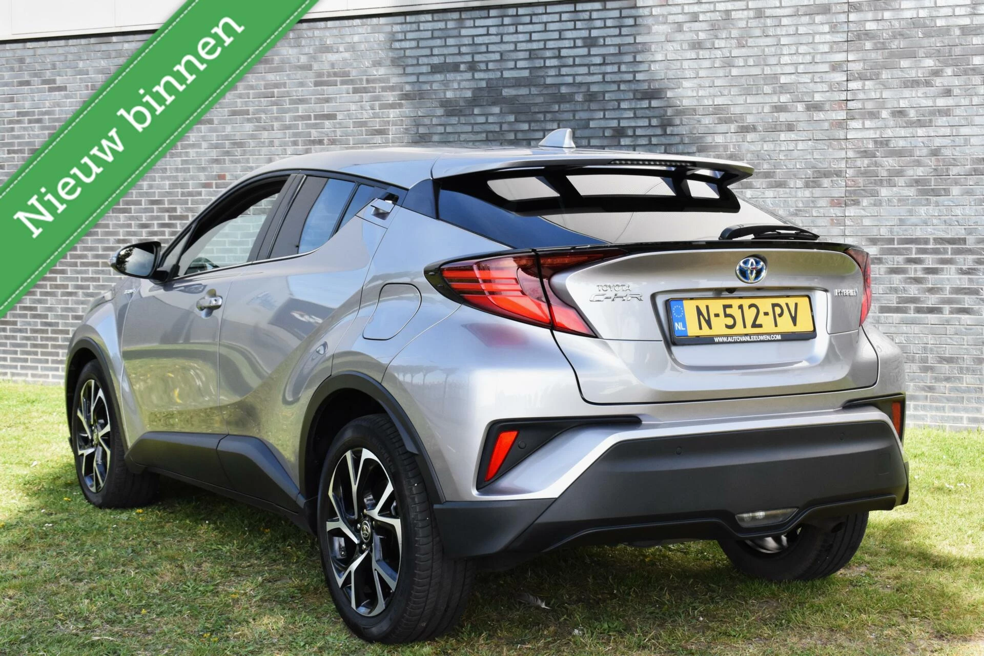Hoofdafbeelding Toyota C-HR