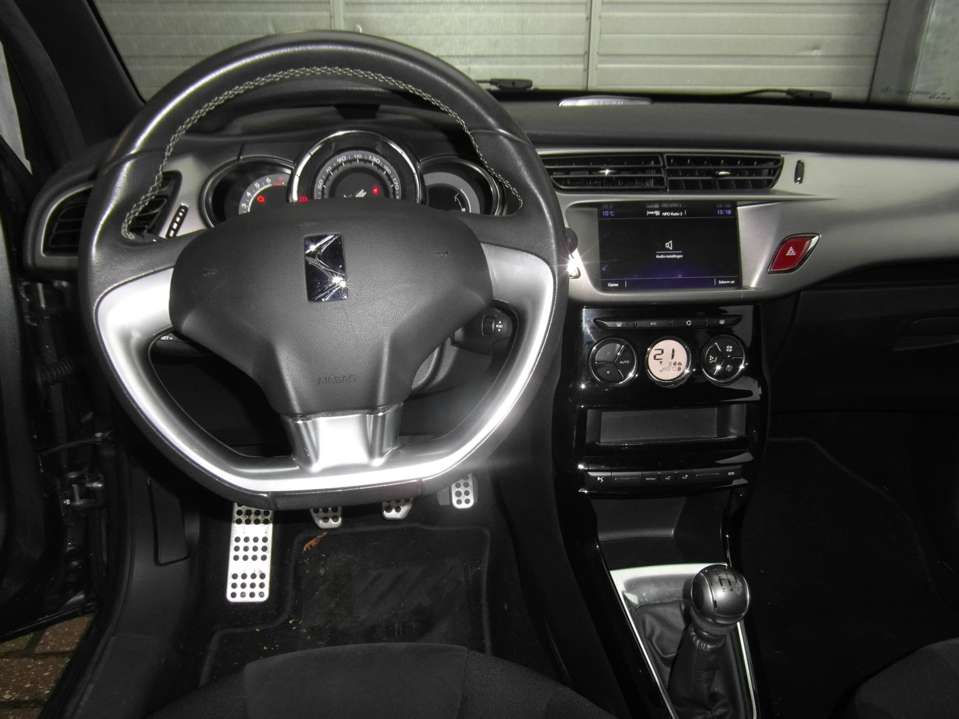 Hoofdafbeelding DS DS 3