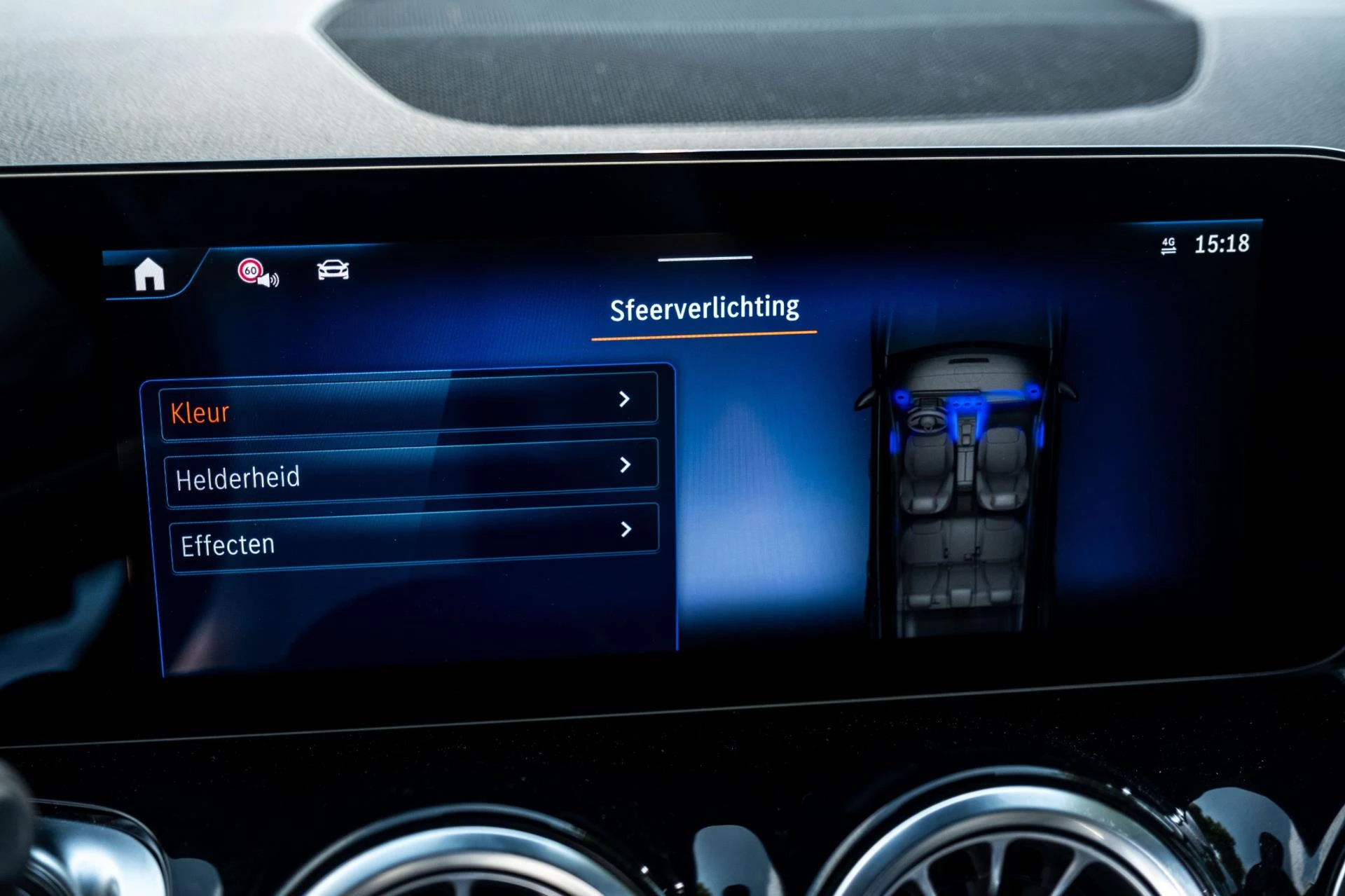 Hoofdafbeelding Mercedes-Benz EQB