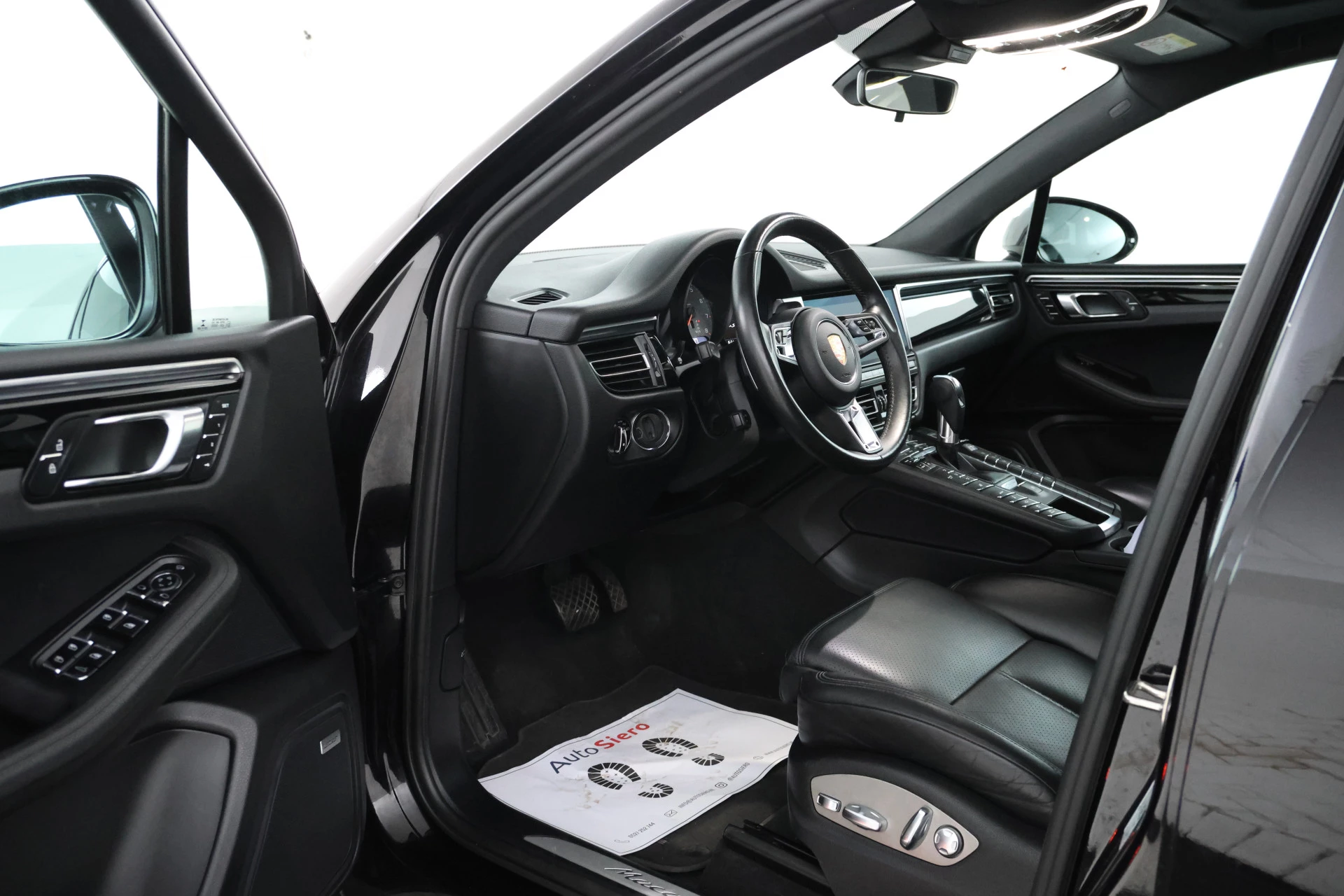 Hoofdafbeelding Porsche Macan