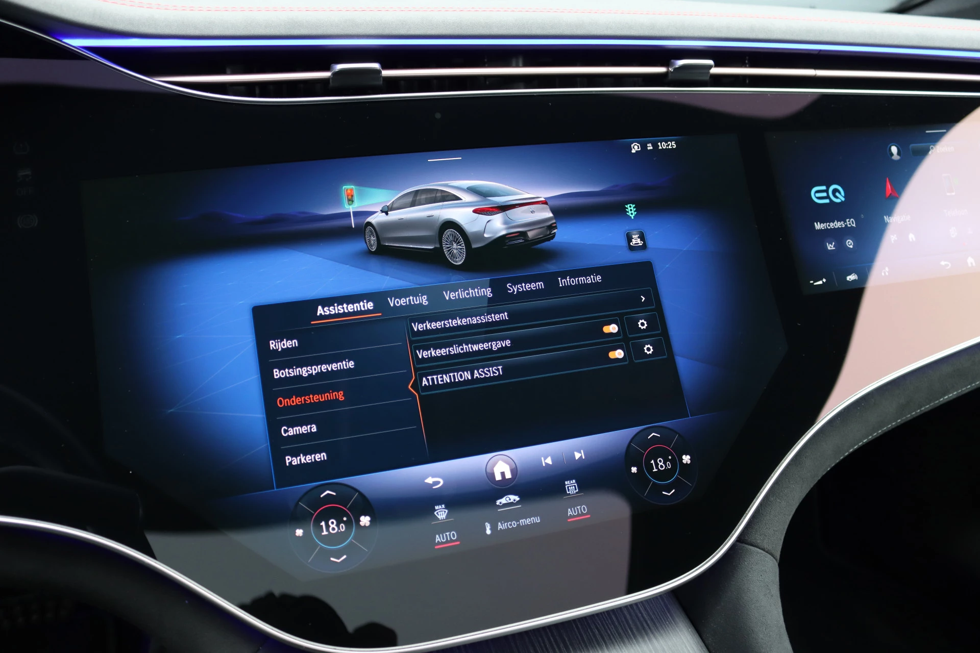 Hoofdafbeelding Mercedes-Benz EQS