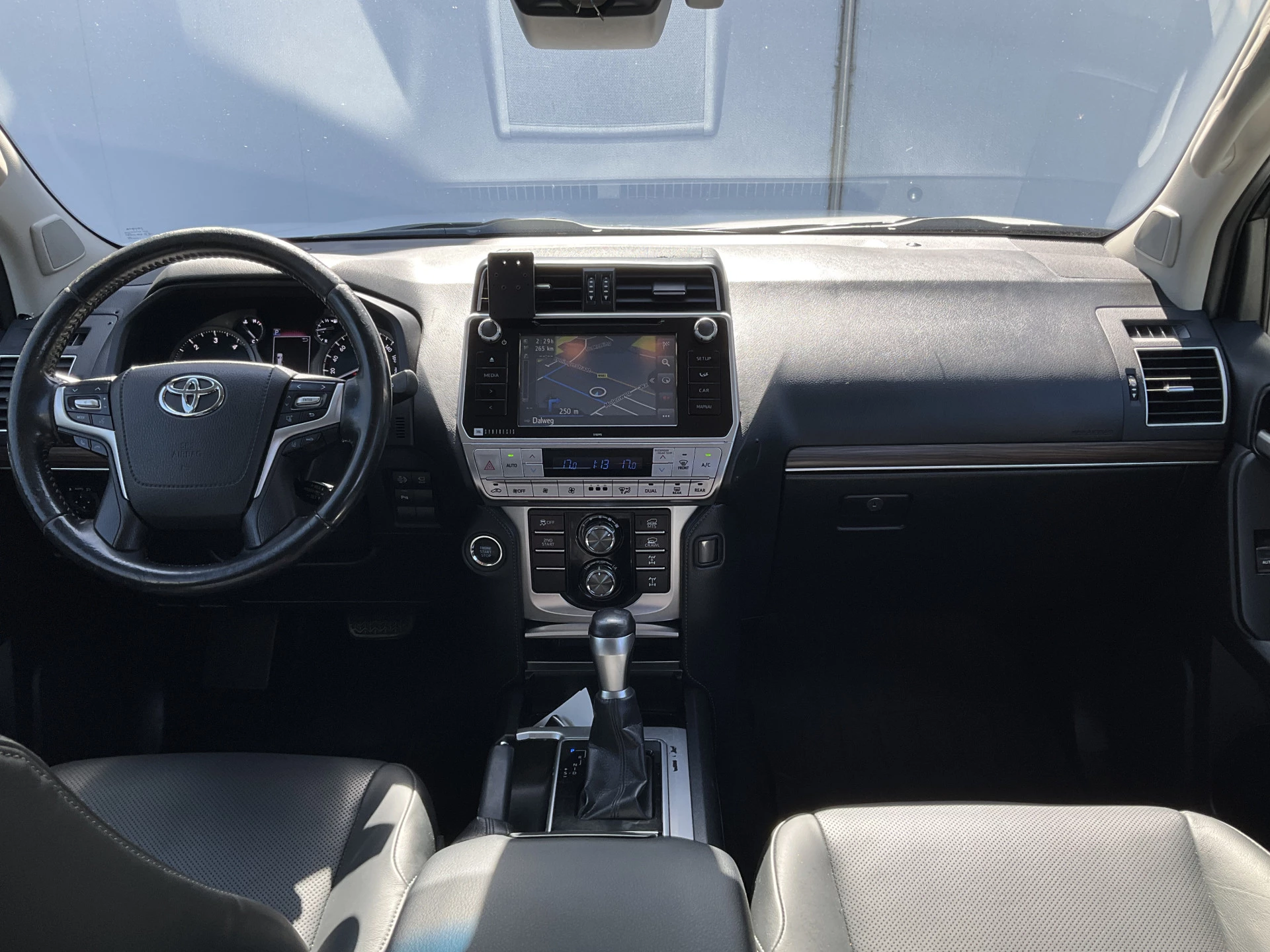 Hoofdafbeelding Toyota Land Cruiser