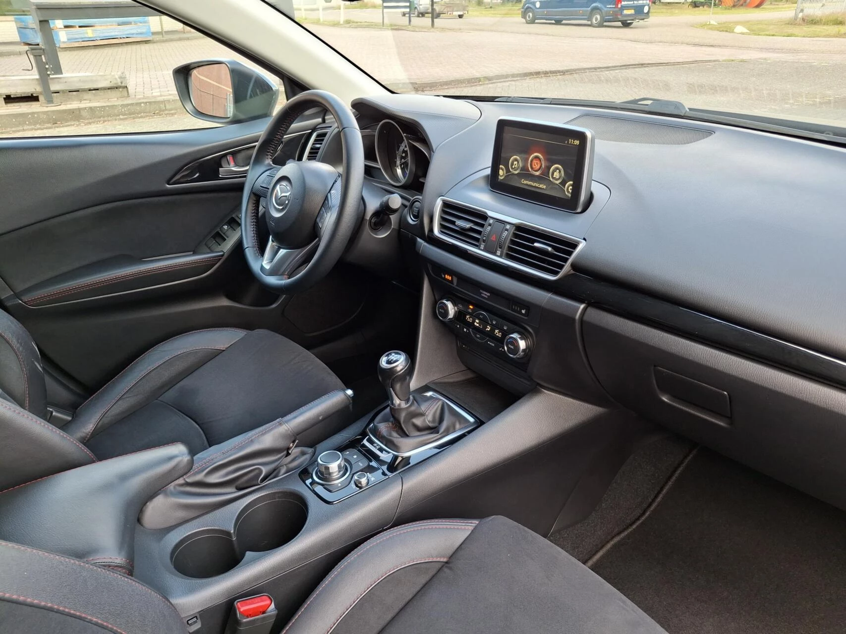 Hoofdafbeelding Mazda 3