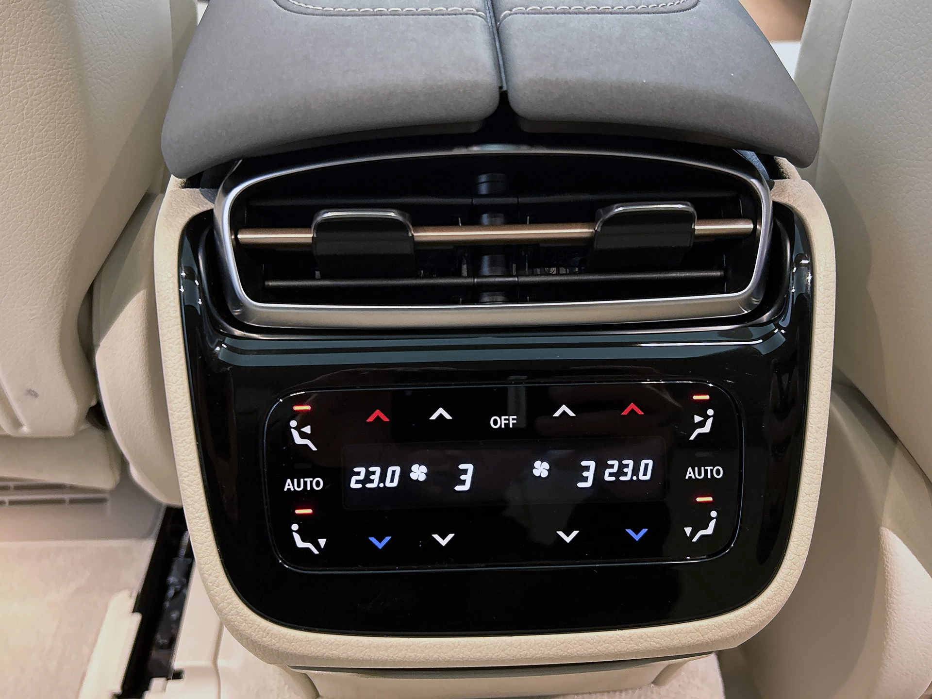 Hoofdafbeelding Mercedes-Benz EQS