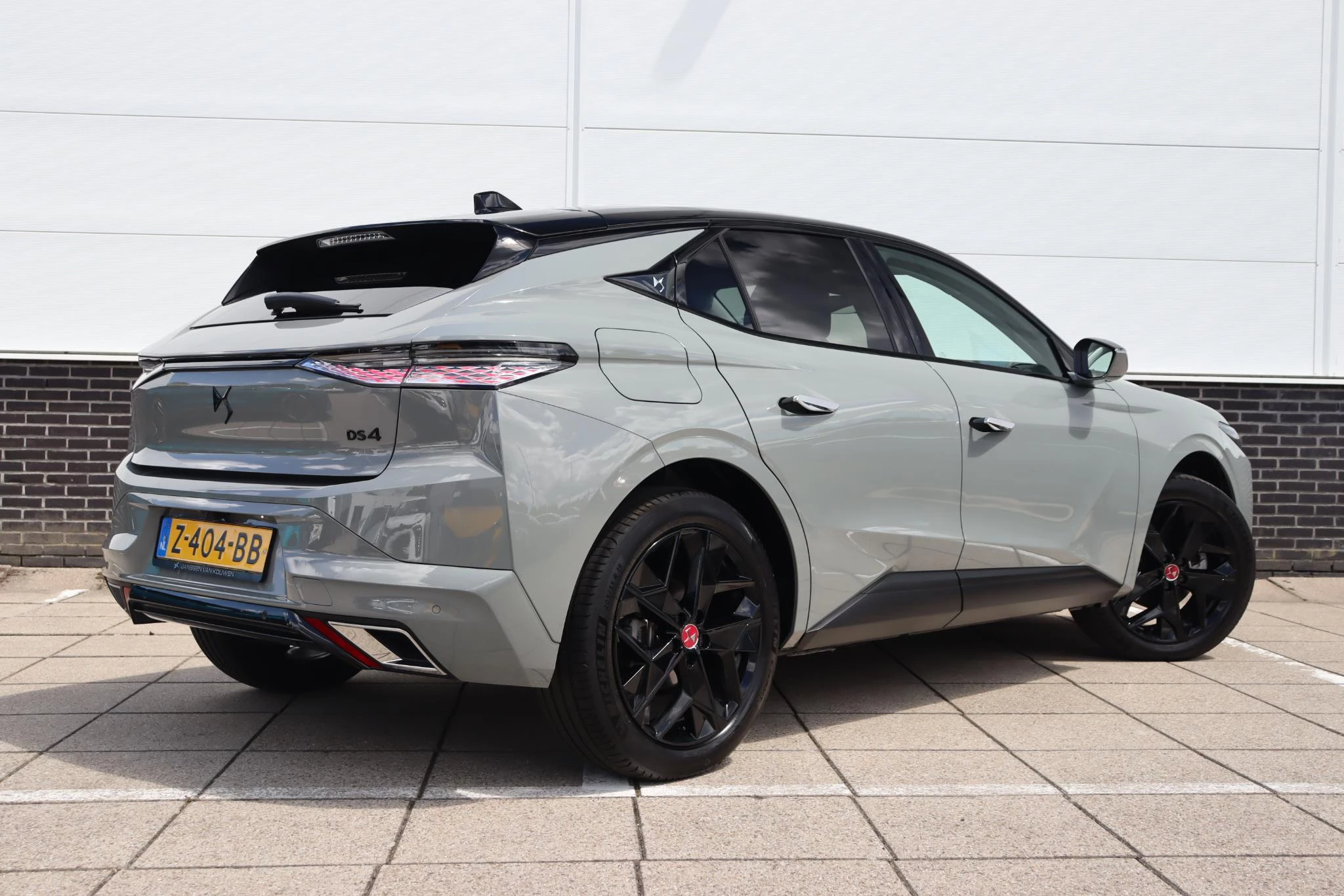 Hoofdafbeelding DS DS 4