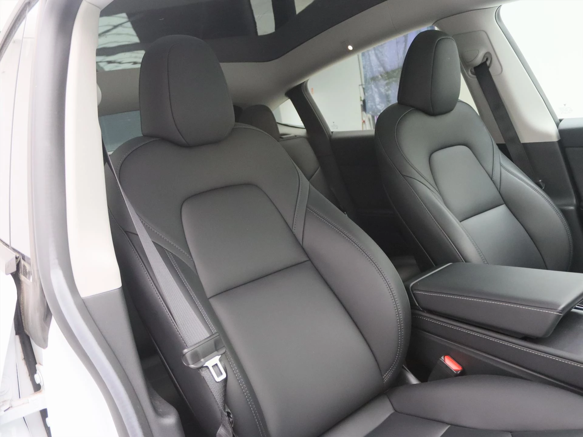 Hoofdafbeelding Tesla Model Y