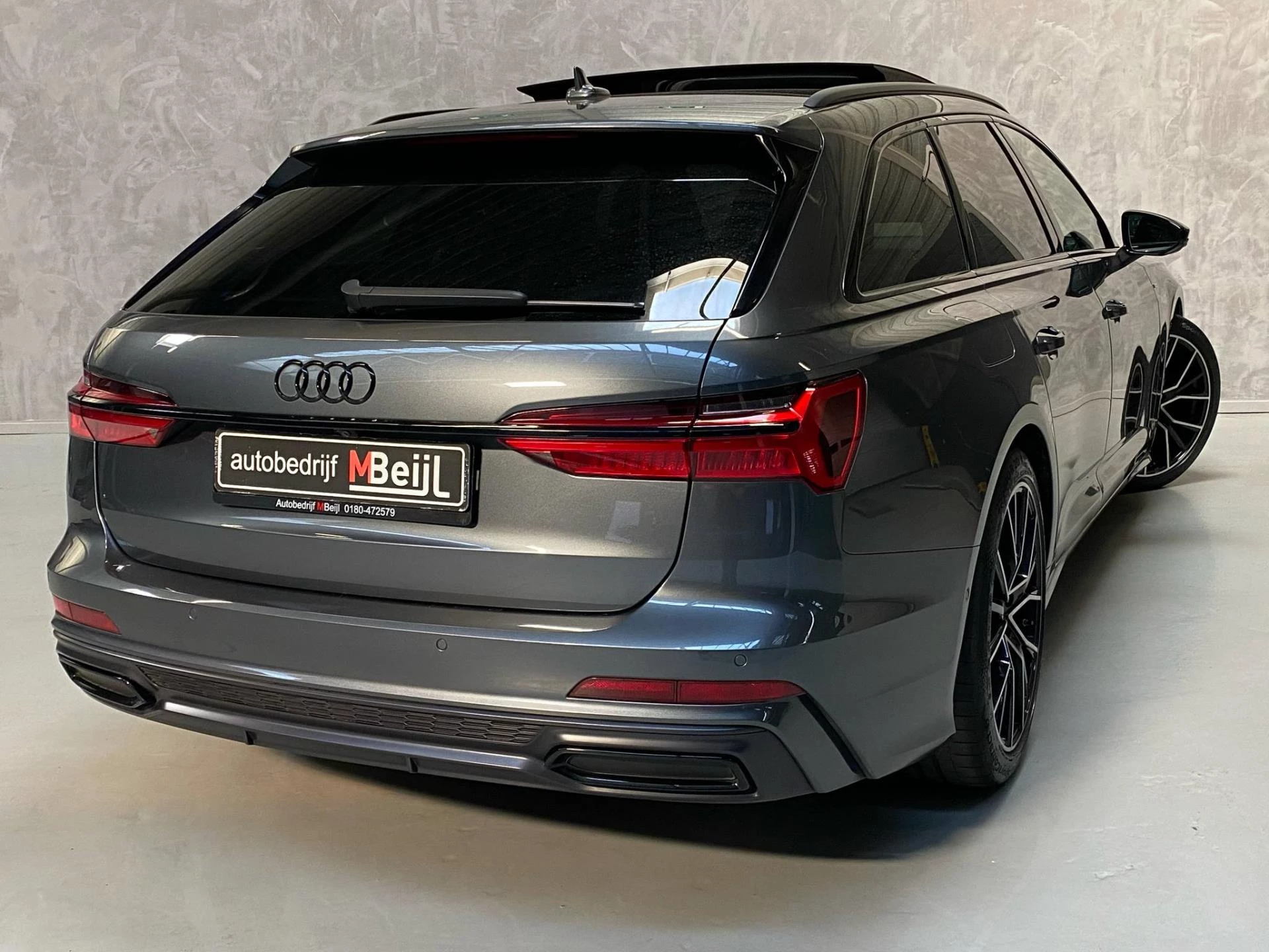 Hoofdafbeelding Audi A6
