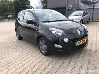 Hoofdafbeelding Renault Twingo Renault Twingo 1.2 16V Collection Spec Uitvoering !!!!