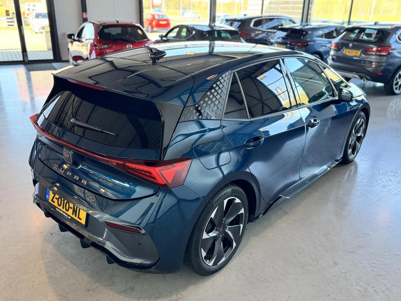 Hoofdafbeelding CUPRA Born