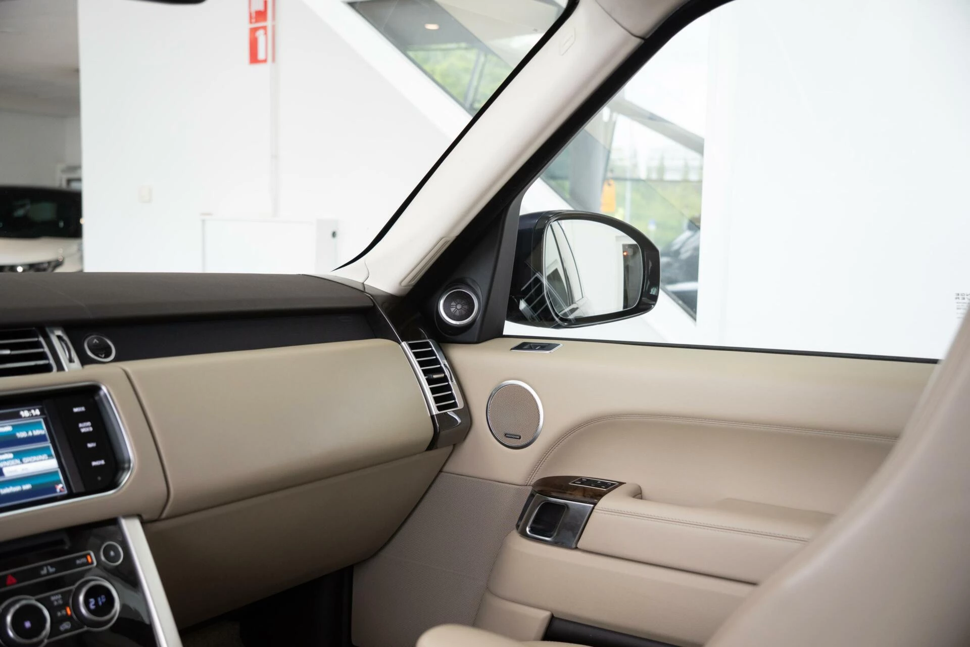 Hoofdafbeelding Land Rover Range Rover