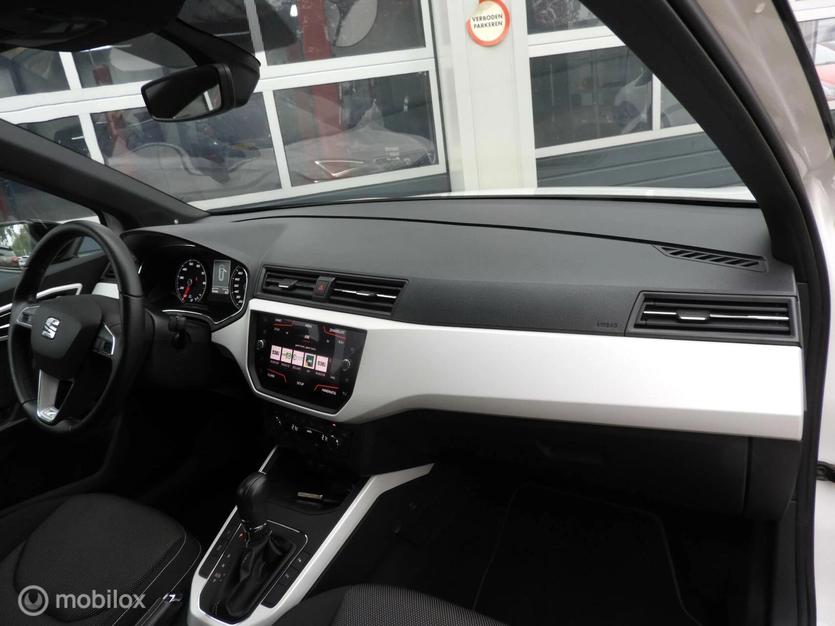 Hoofdafbeelding SEAT Arona