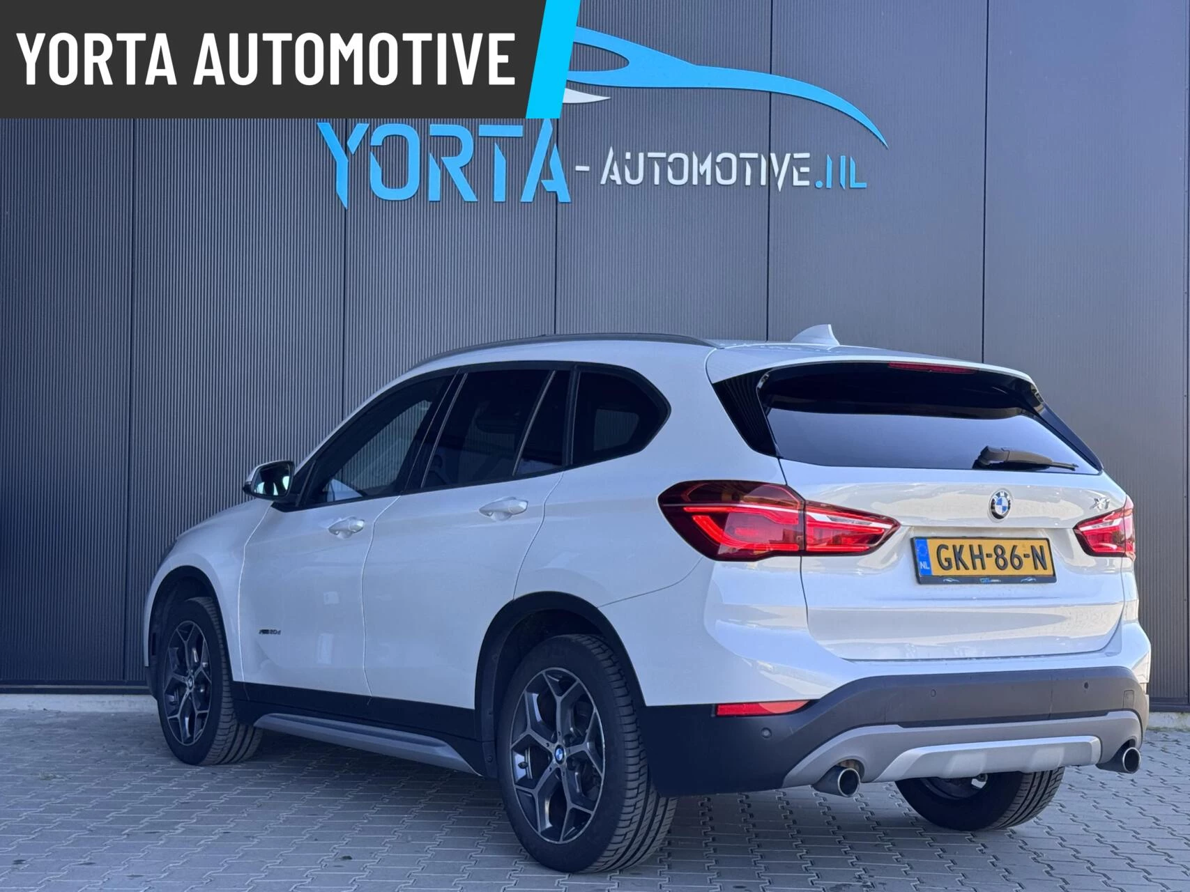 Hoofdafbeelding BMW X1