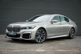 BMW 7-serie 745e High Executive / M-Sport / Schuifdak / NL Auto / Nieuwe Accu