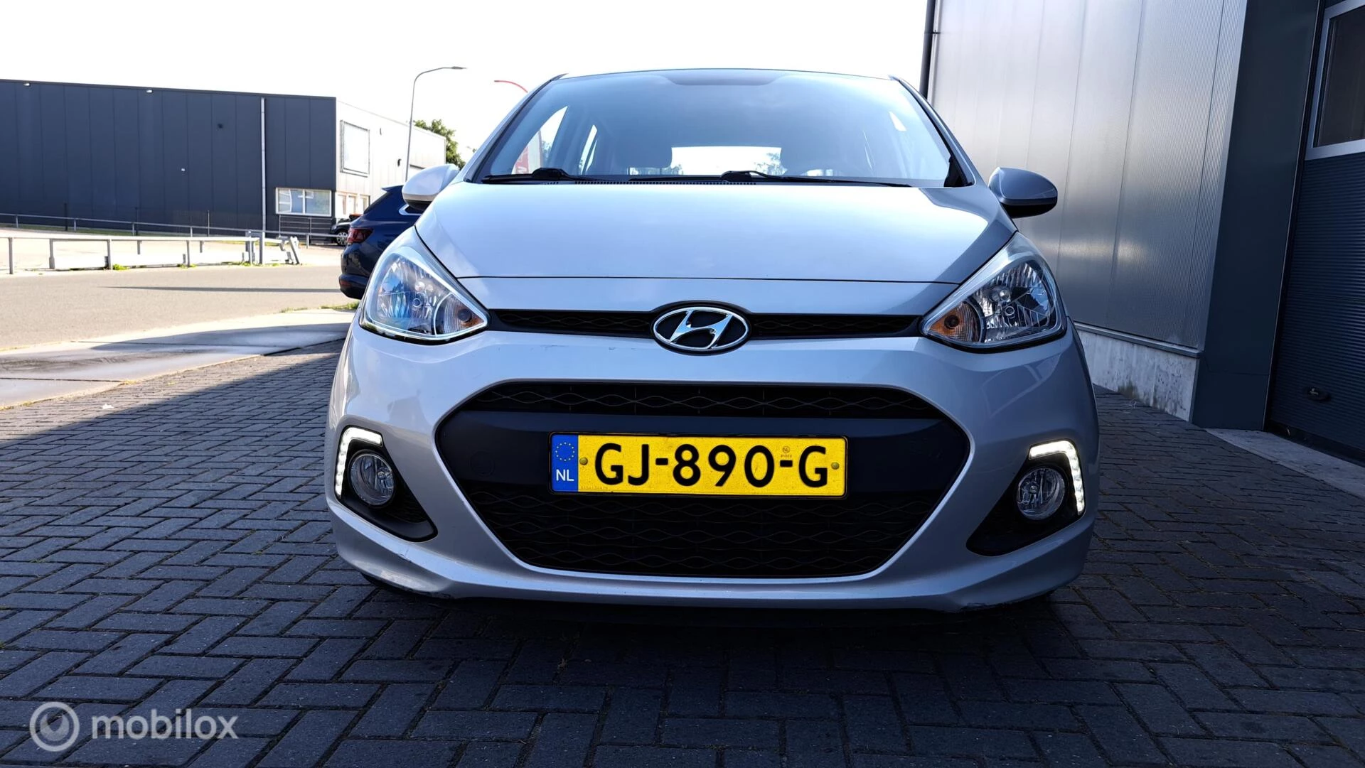 Hoofdafbeelding Hyundai i10