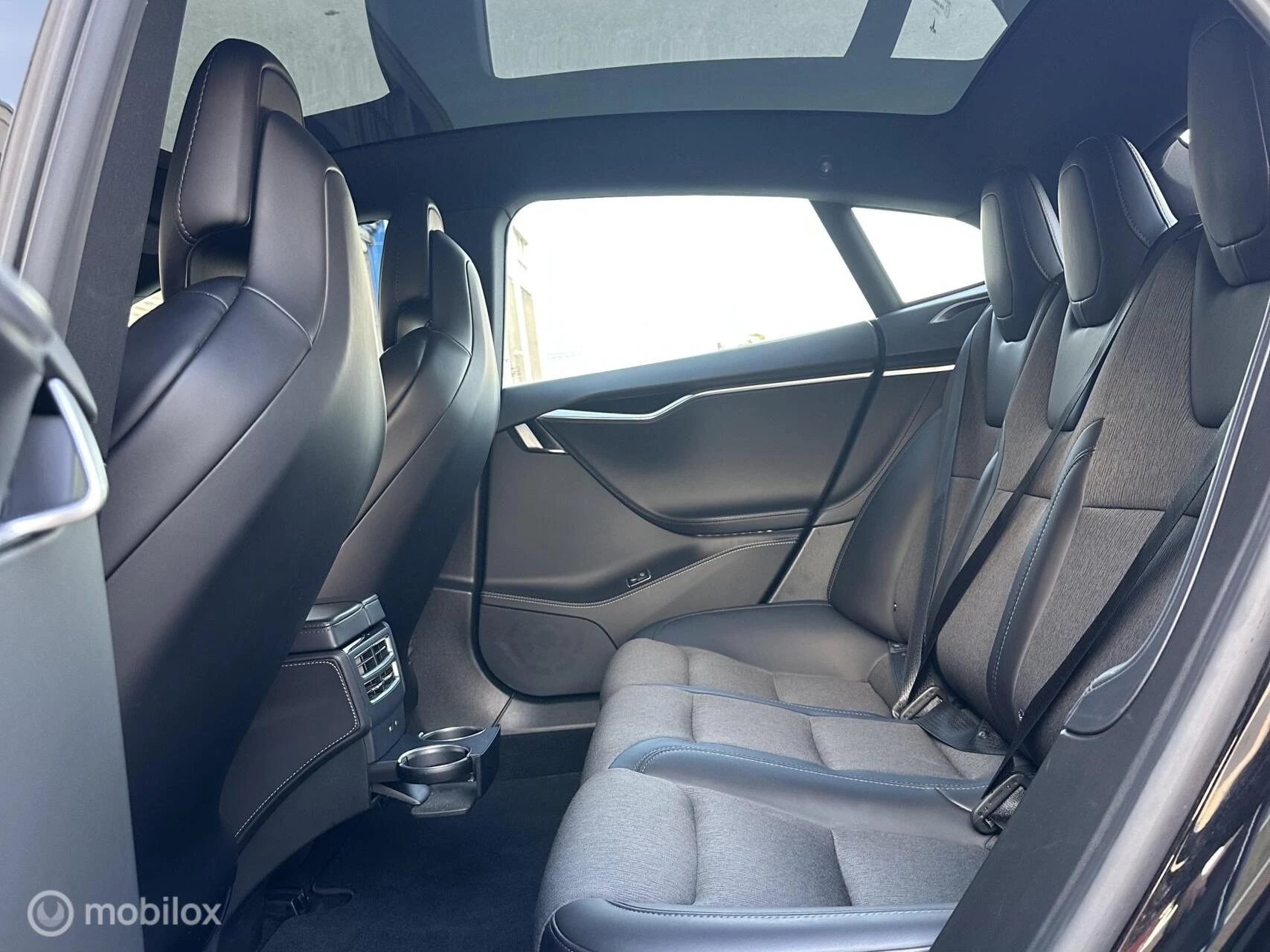 Hoofdafbeelding Tesla Model S