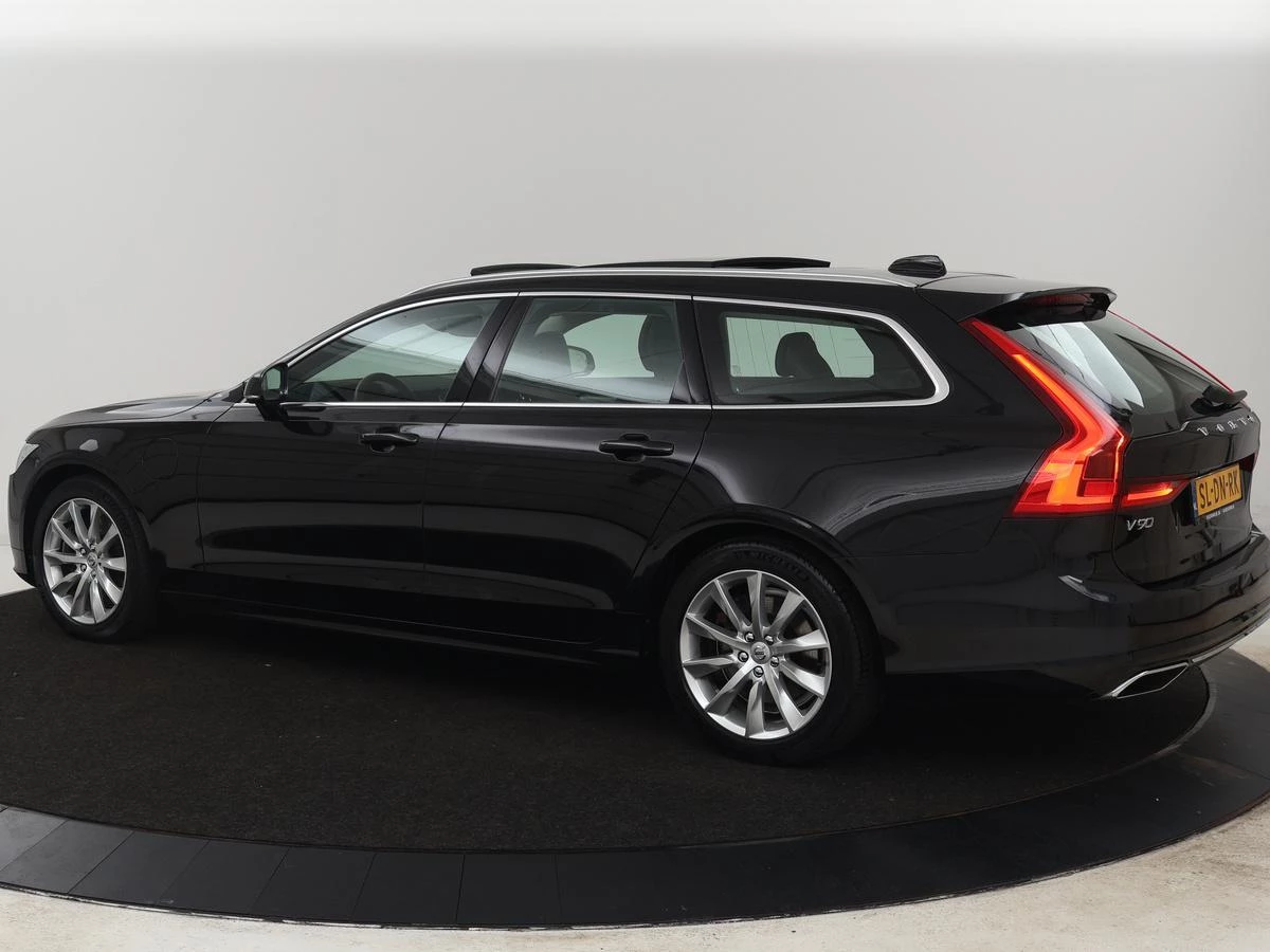 Hoofdafbeelding Volvo V90