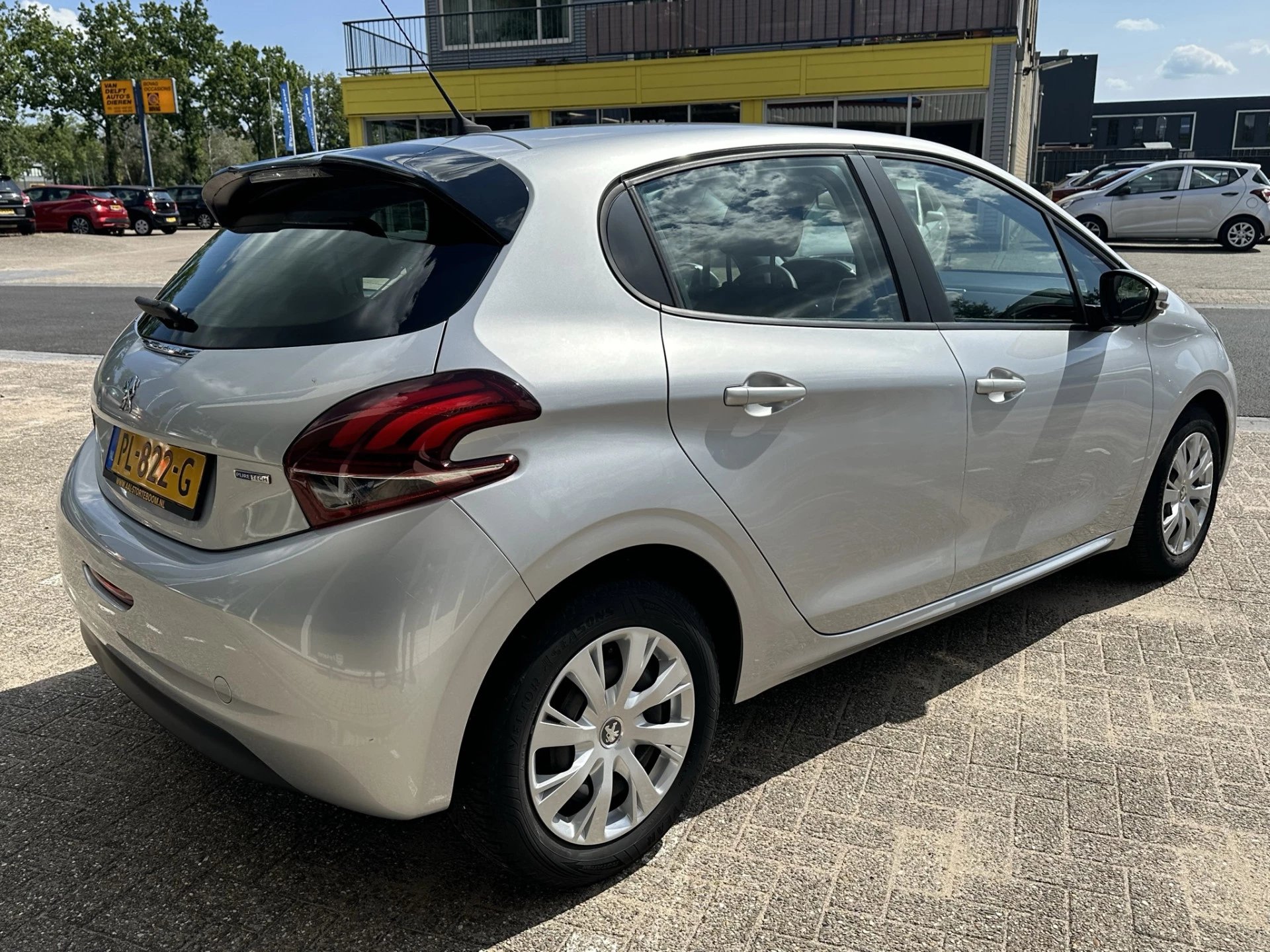 Hoofdafbeelding Peugeot 208