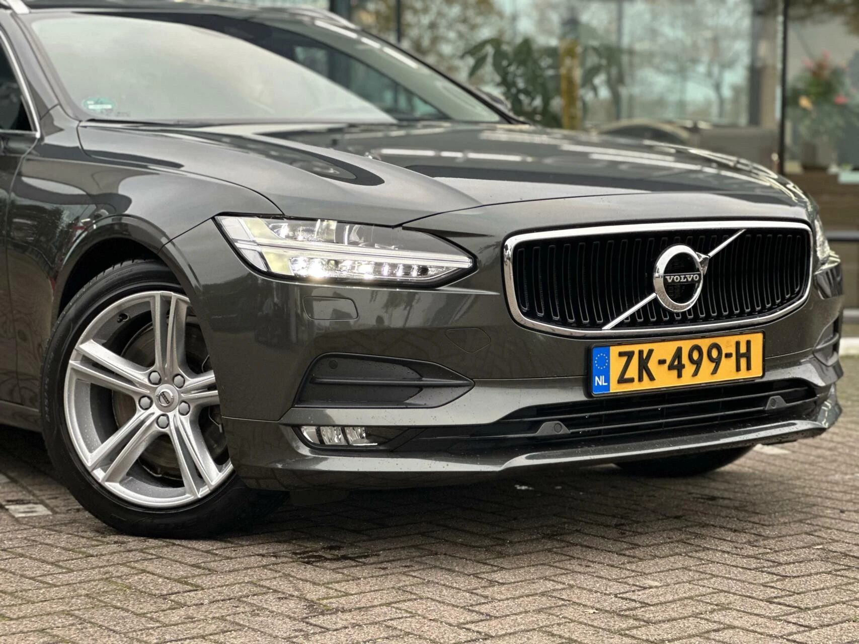 Hoofdafbeelding Volvo V90