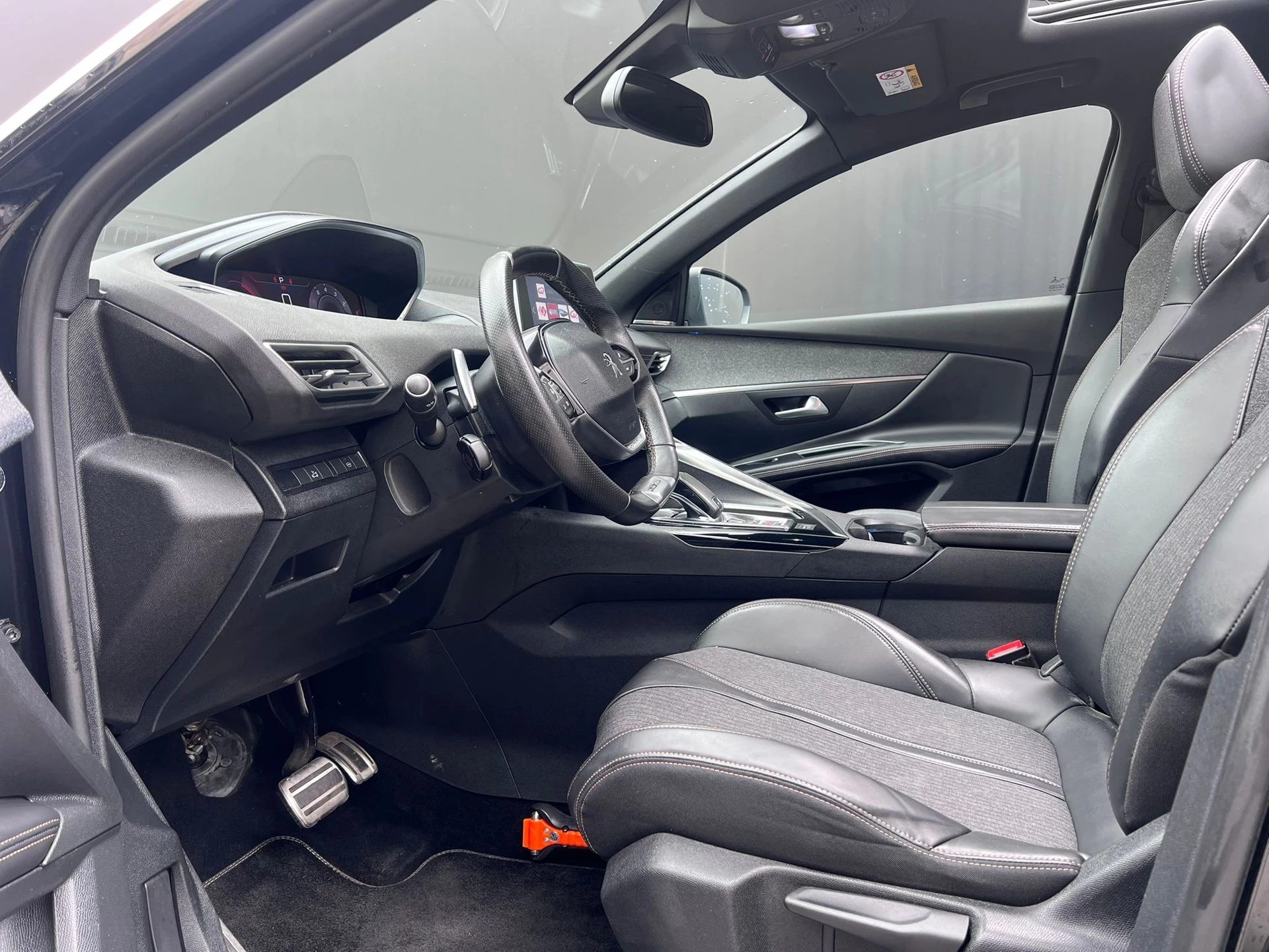 Hoofdafbeelding Peugeot 5008