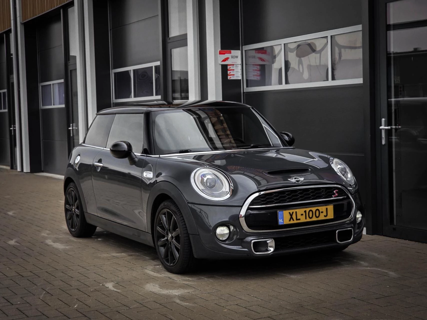 Hoofdafbeelding MINI Cooper S