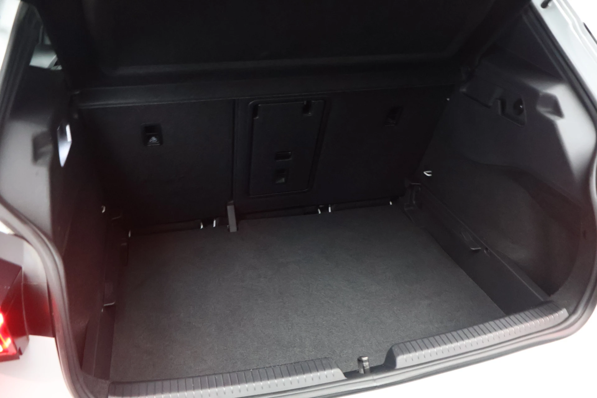 Hoofdafbeelding CUPRA Born