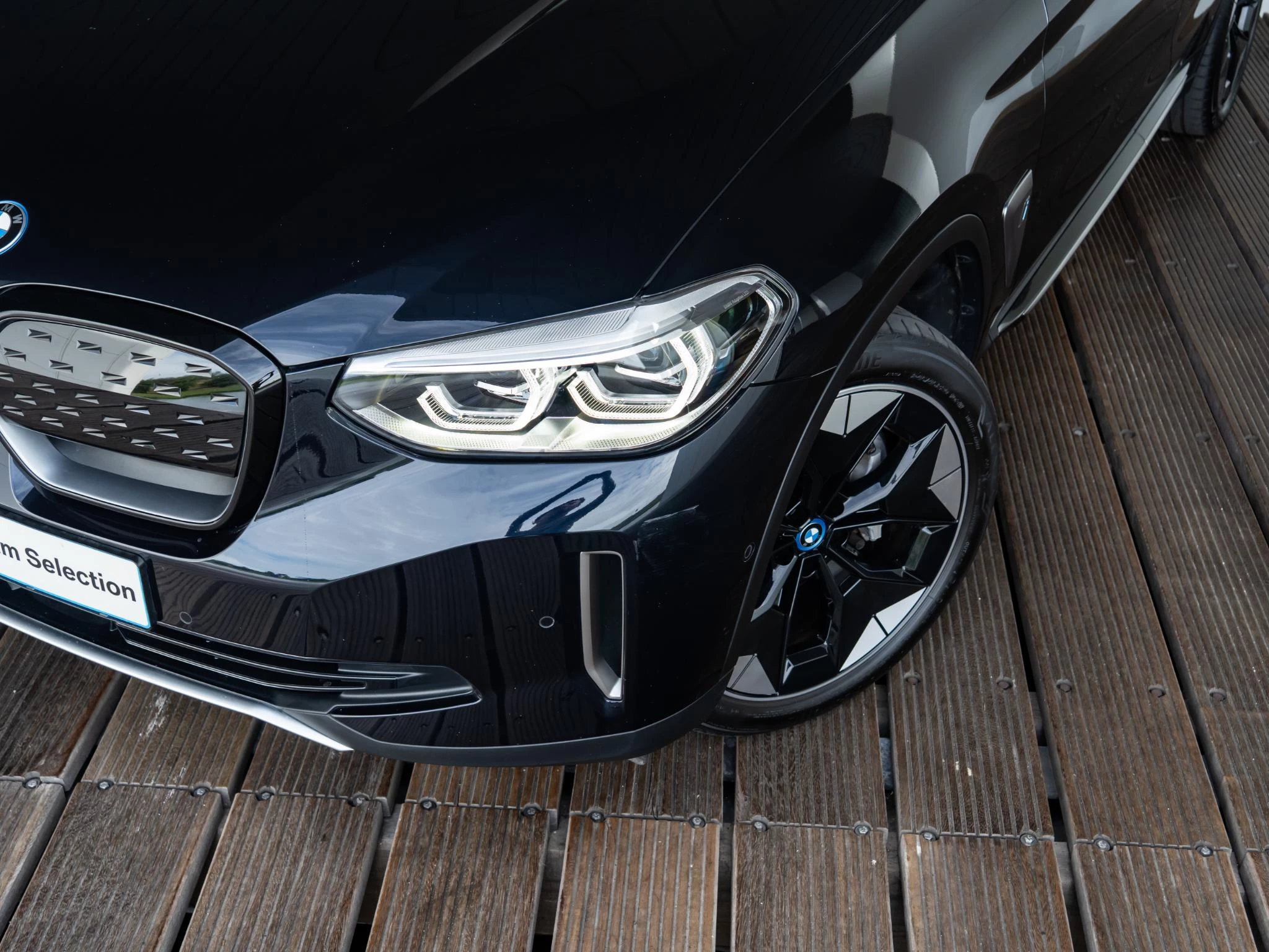 Hoofdafbeelding BMW iX3