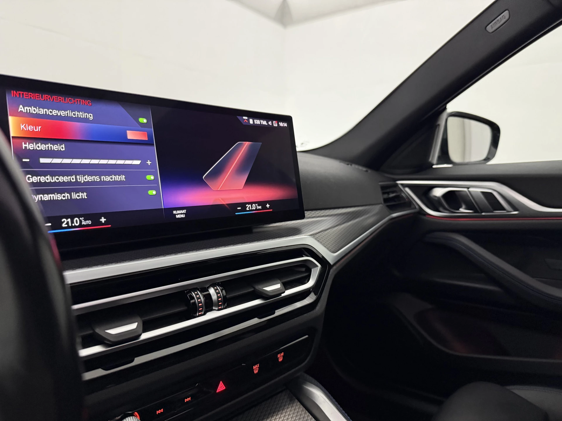 Hoofdafbeelding BMW i4
