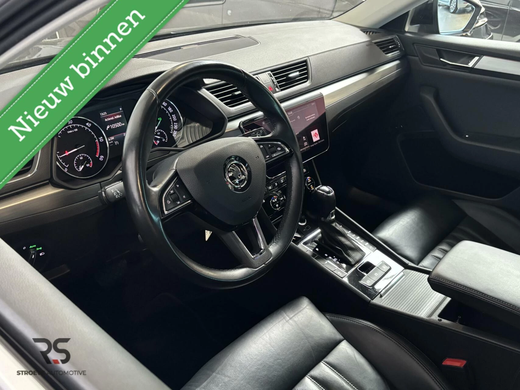 Hoofdafbeelding Škoda Superb