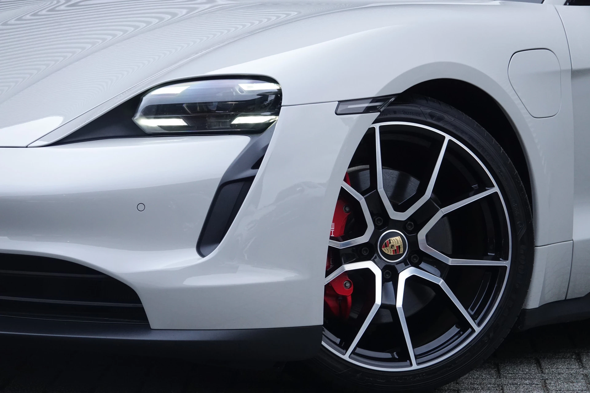 Hoofdafbeelding Porsche Taycan