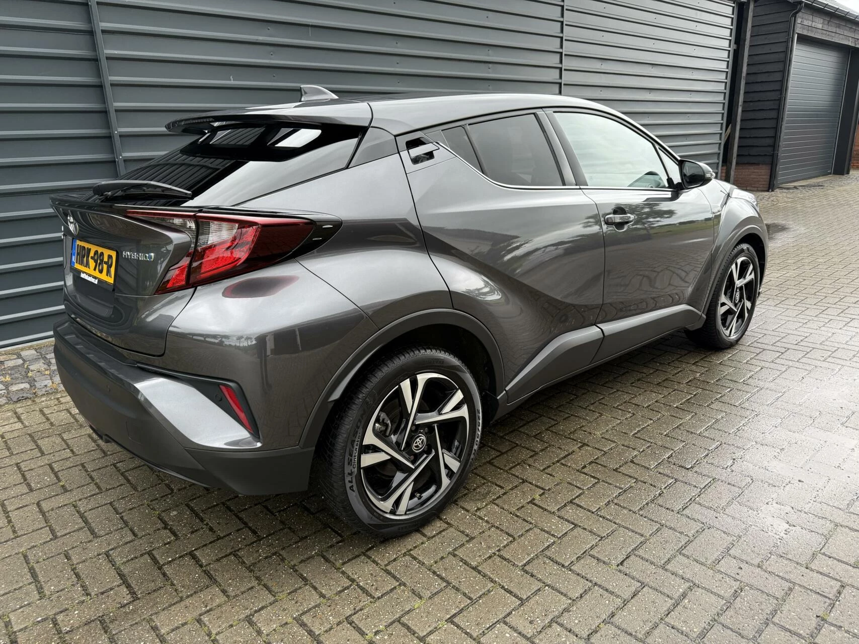 Hoofdafbeelding Toyota C-HR