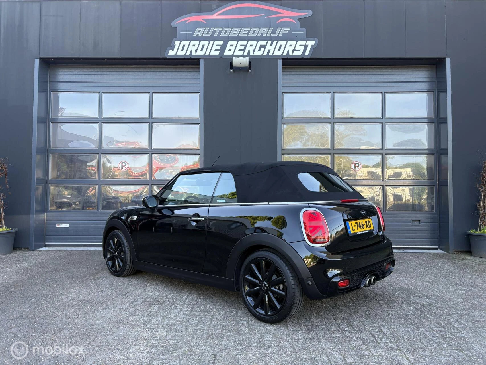 Hoofdafbeelding MINI Cooper S Cabrio