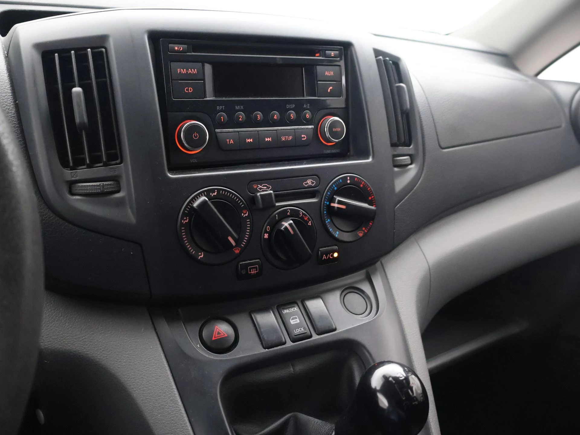 Hoofdafbeelding Nissan NV200