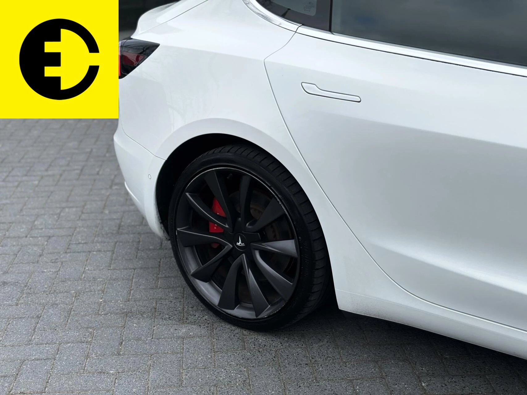 Hoofdafbeelding Tesla Model 3
