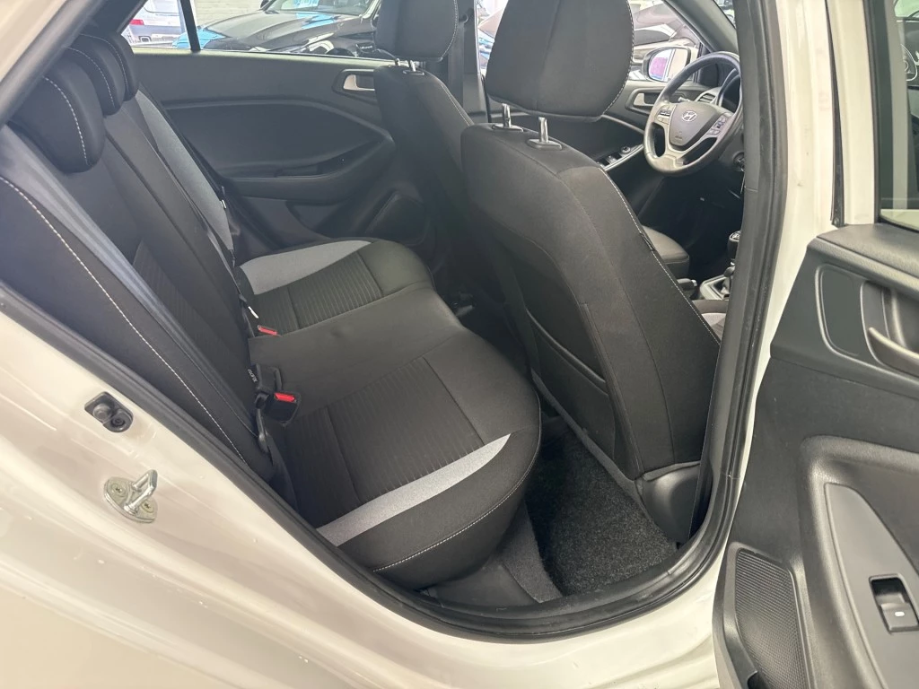 Hoofdafbeelding Hyundai i20