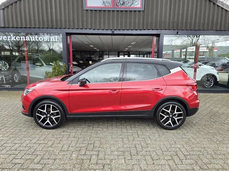 Hoofdafbeelding SEAT Arona