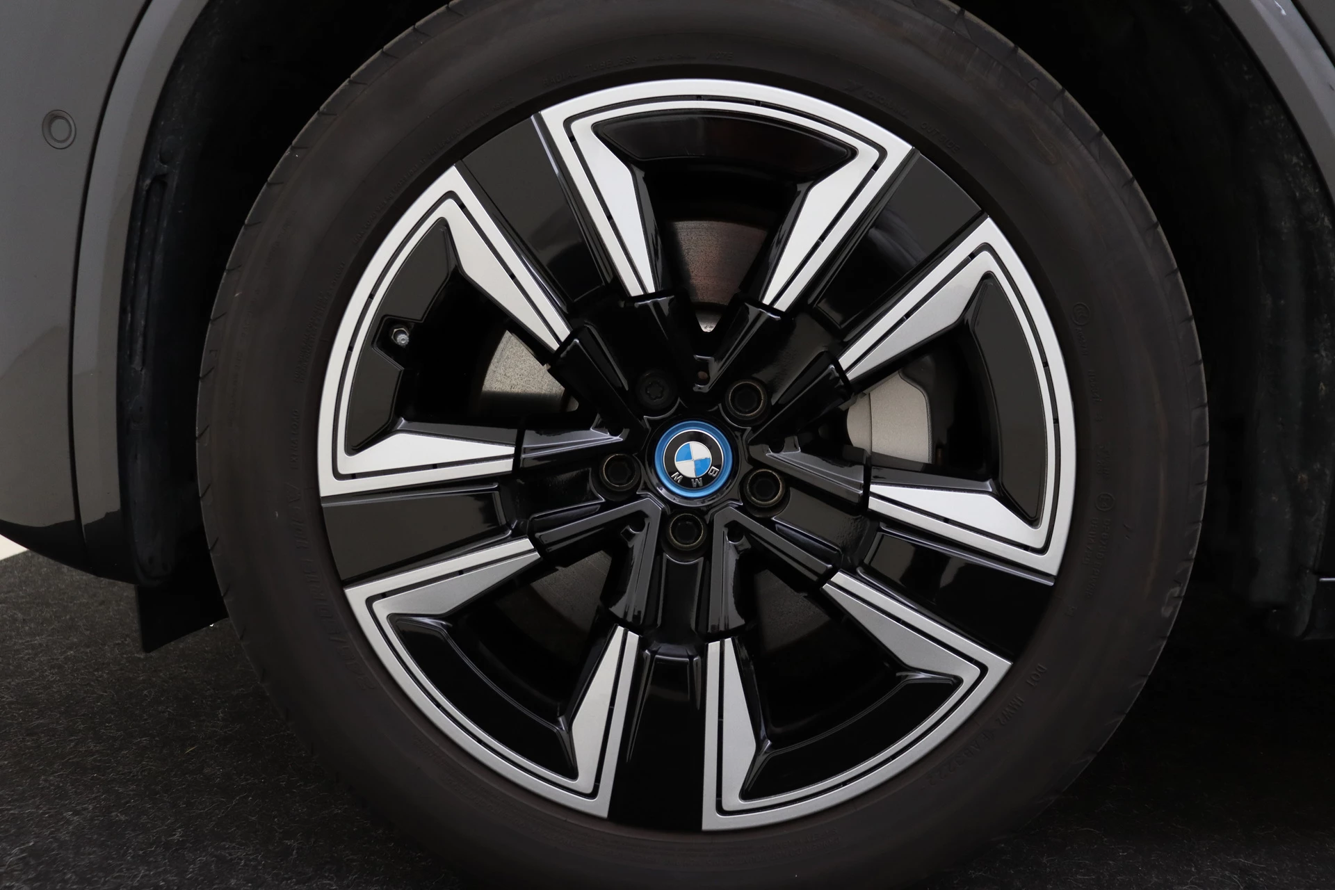Hoofdafbeelding BMW iX3
