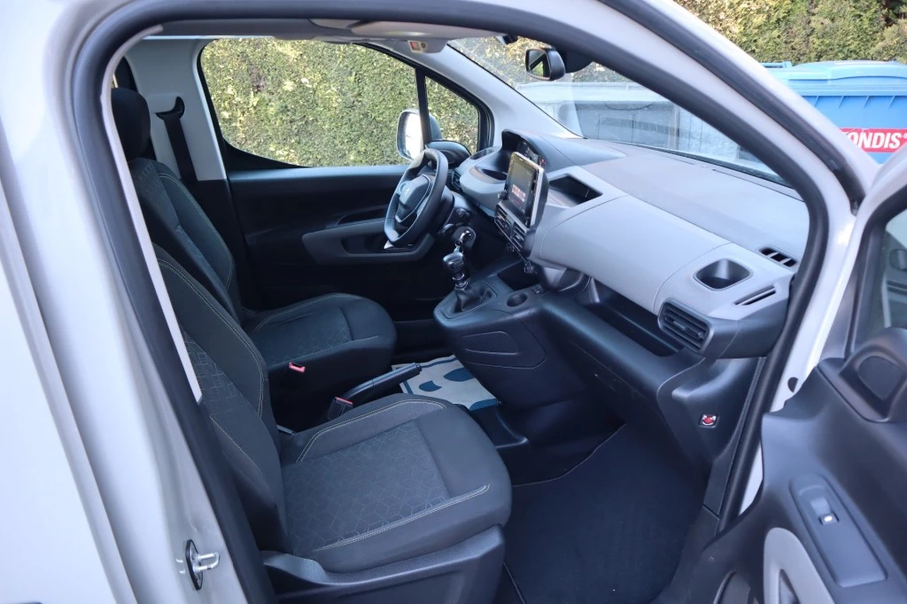 Hoofdafbeelding Peugeot Rifter