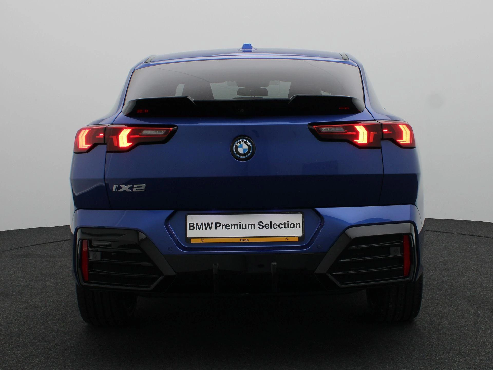 Hoofdafbeelding BMW iX2