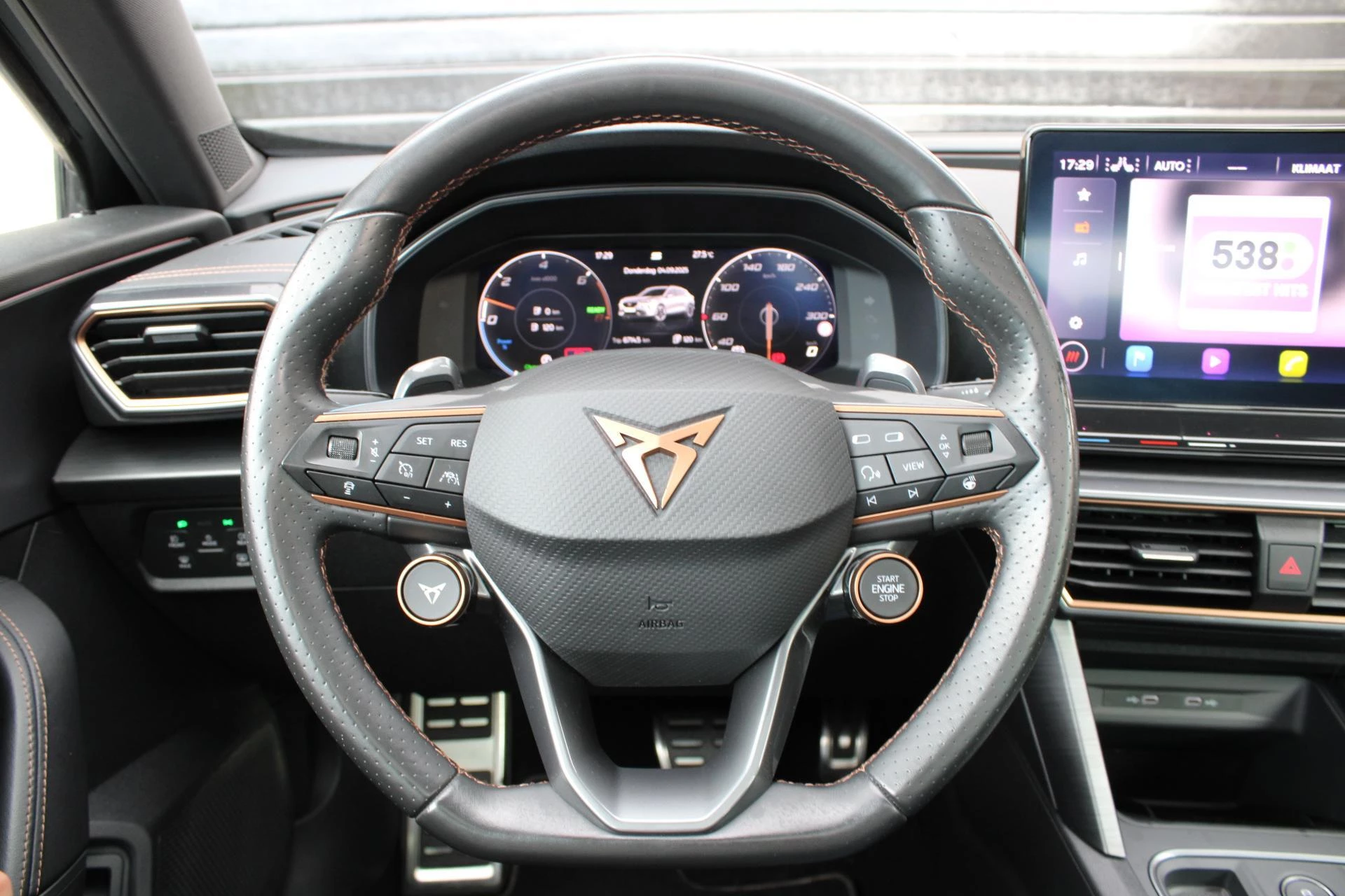 Hoofdafbeelding CUPRA Formentor