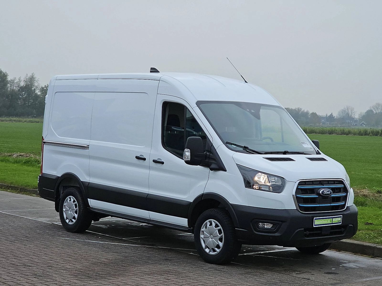 Hoofdafbeelding Ford E-Transit